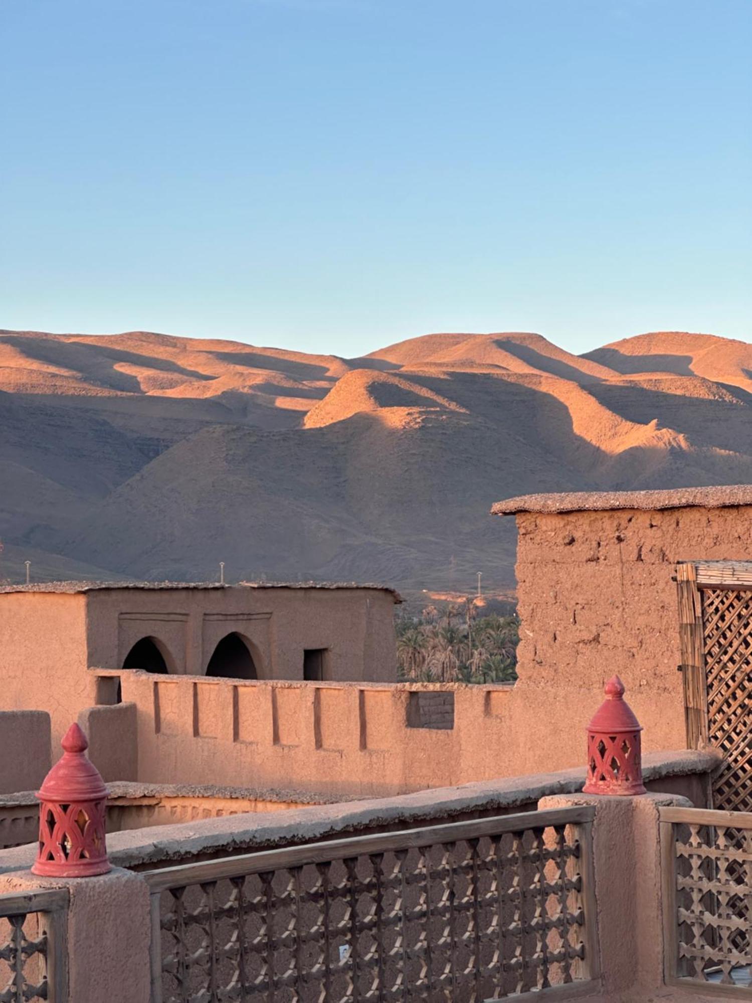 Riad La Perle Tamnougalte Hotel Agdz Exterior foto